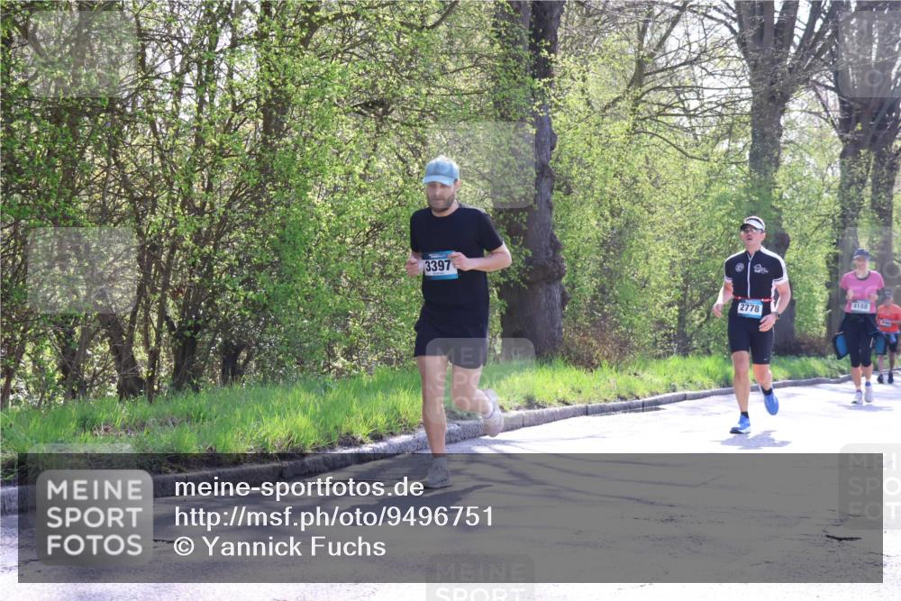 12.04.2026 - 45. Internationalen Wilhelmsburger Insellauf Yannick Fuchs http://msf.ph/oto/9496751 12.04.2026 10:53:21 Laufen 3397, 2778, 4188 meine-sportfotos.de