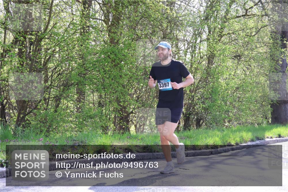 12.04.2026 - 45. Internationalen Wilhelmsburger Insellauf Yannick Fuchs http://msf.ph/oto/9496763 12.04.2026 10:53:23 Laufen 3397 meine-sportfotos.de