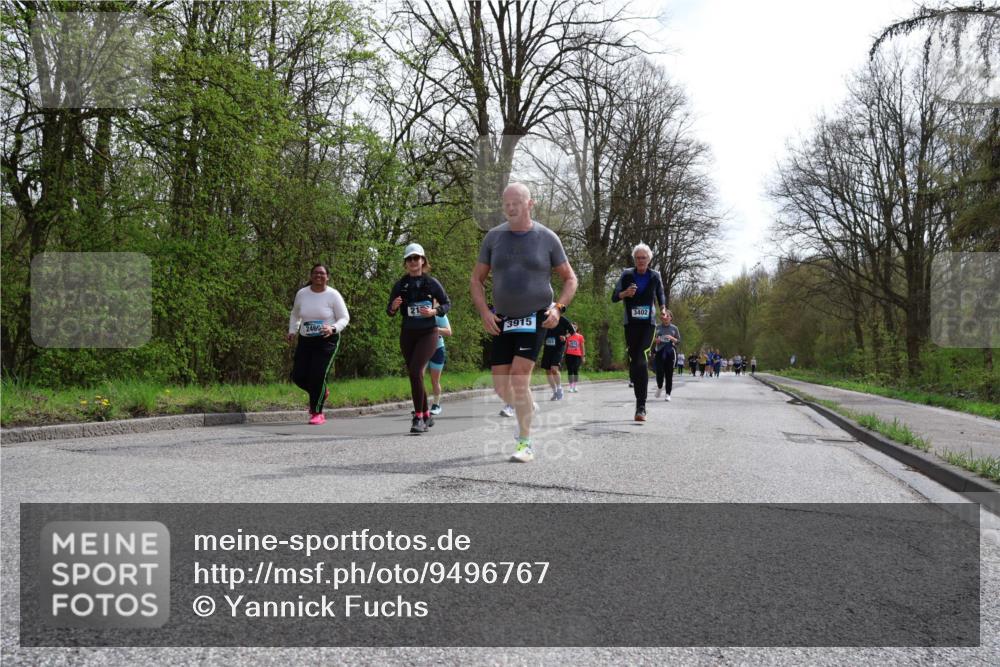12.04.2026 - 45. Internationalen Wilhelmsburger Insellauf Yannick Fuchs http://msf.ph/oto/9496767 12.04.2026 13:08:24 Laufen 2469, 3915, 3402 meine-sportfotos.de