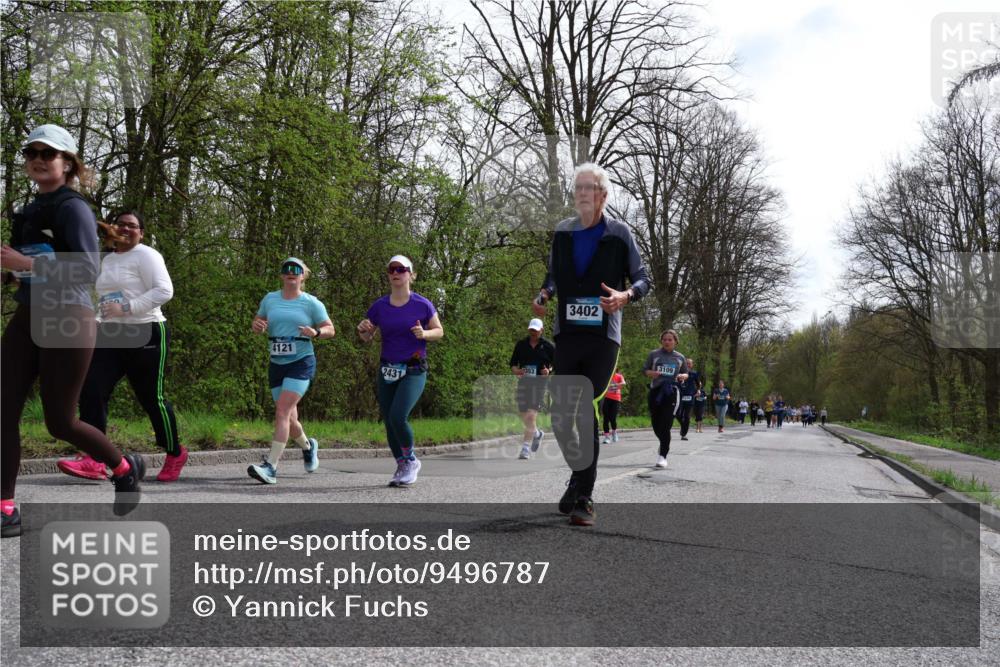 12.04.2026 - 45. Internationalen Wilhelmsburger Insellauf Yannick Fuchs http://msf.ph/oto/9496787 12.04.2026 13:08:26 Laufen 4121, 2431, 3402, 3109 meine-sportfotos.de