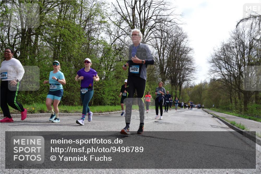 12.04.2026 - 45. Internationalen Wilhelmsburger Insellauf Yannick Fuchs http://msf.ph/oto/9496789 12.04.2026 13:08:26 Laufen 2469, 4121, 2431, 1353, 3402 meine-sportfotos.de