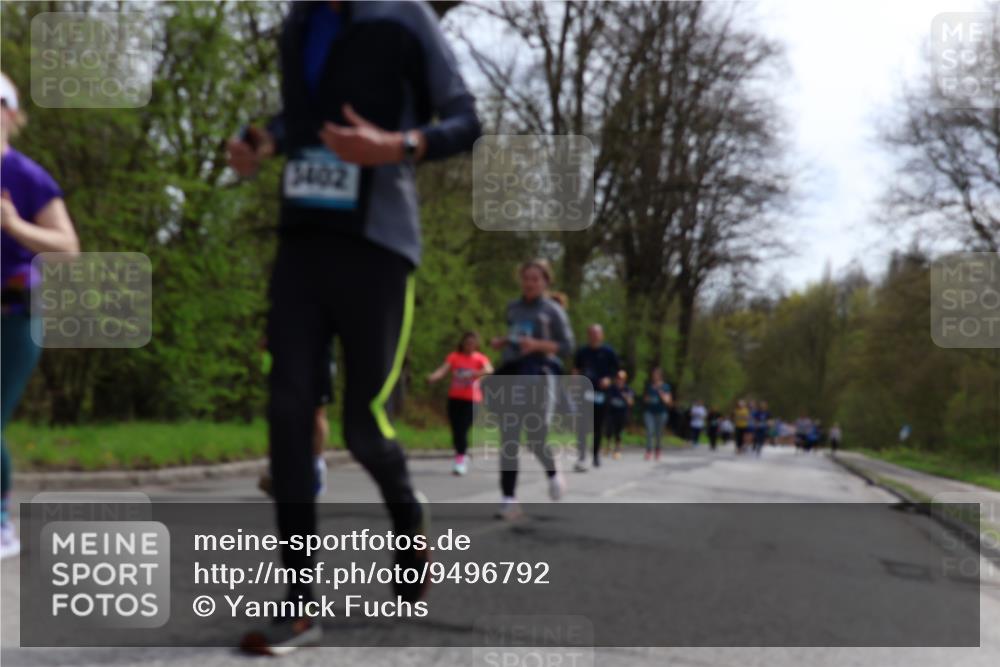 12.04.2026 - 45. Internationalen Wilhelmsburger Insellauf Yannick Fuchs http://msf.ph/oto/9496792 12.04.2026 13:08:26 Laufen 3402 meine-sportfotos.de
