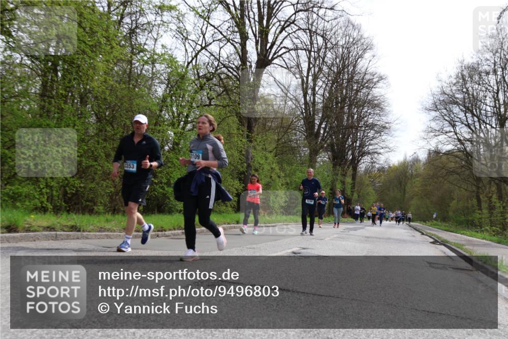 12.04.2026 - 45. Internationalen Wilhelmsburger Insellauf Yannick Fuchs http://msf.ph/oto/9496803 12.04.2026 13:08:28 Laufen 1353, 3109, 4014, 2246 meine-sportfotos.de