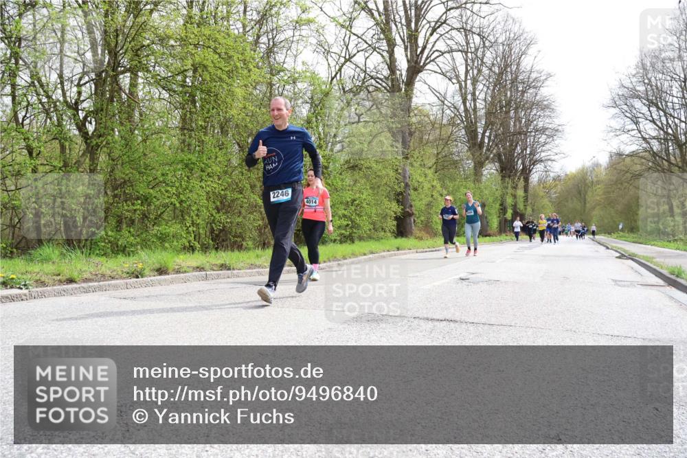 12.04.2026 - 45. Internationalen Wilhelmsburger Insellauf Yannick Fuchs http://msf.ph/oto/9496840 12.04.2026 13:08:31 Laufen 2246, 4014 meine-sportfotos.de
