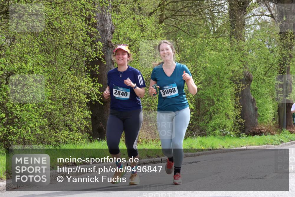 12.04.2026 - 45. Internationalen Wilhelmsburger Insellauf Yannick Fuchs http://msf.ph/oto/9496847 12.04.2026 13:08:32 Laufen 2840, 3998 meine-sportfotos.de