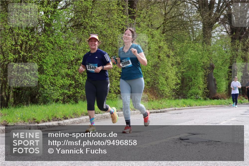 12.04.2026 - 45. Internationalen Wilhelmsburger Insellauf Yannick Fuchs http://msf.ph/oto/9496858 12.04.2026 13:08:33 Laufen 2840, 3998 meine-sportfotos.de