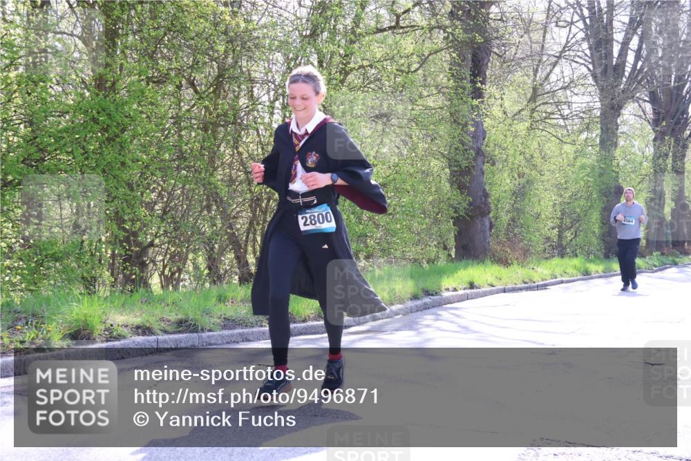 12.04.2026 - 45. Internationalen Wilhelmsburger Insellauf Yannick Fuchs http://msf.ph/oto/9496871 12.04.2026 10:53:35 Laufen 2800, 4564 meine-sportfotos.de