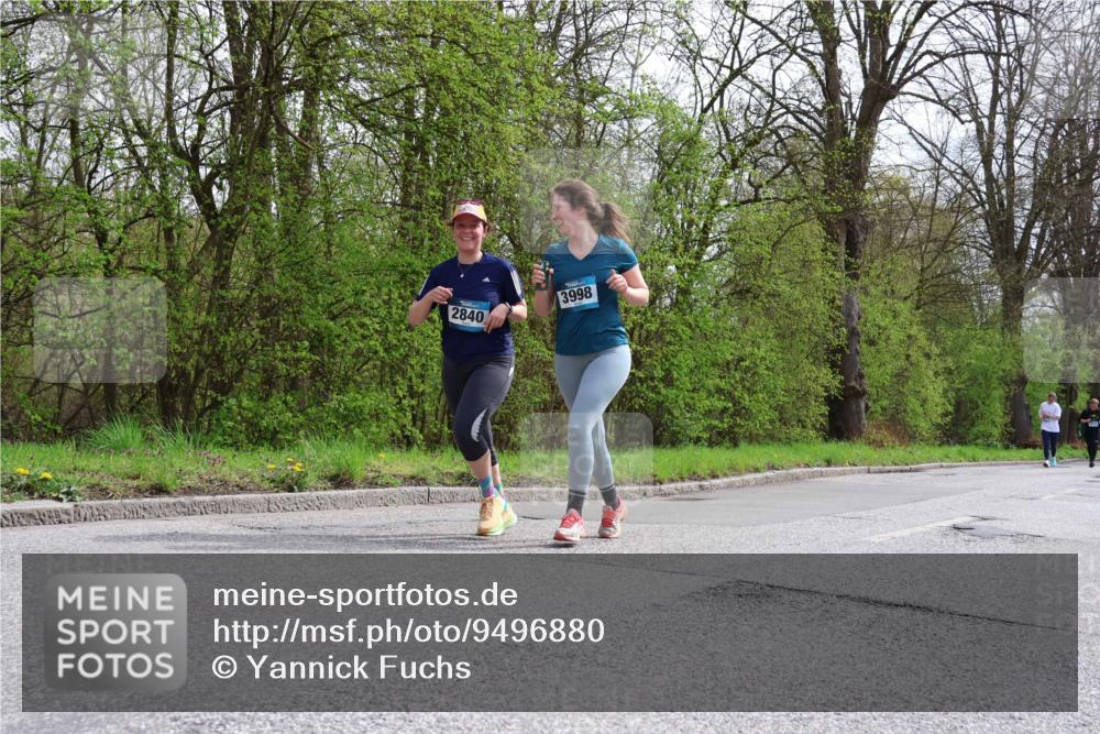 12.04.2026 - 45. Internationalen Wilhelmsburger Insellauf Yannick Fuchs http://msf.ph/oto/9496880 12.04.2026 13:08:35 Laufen 2840, 3998 meine-sportfotos.de