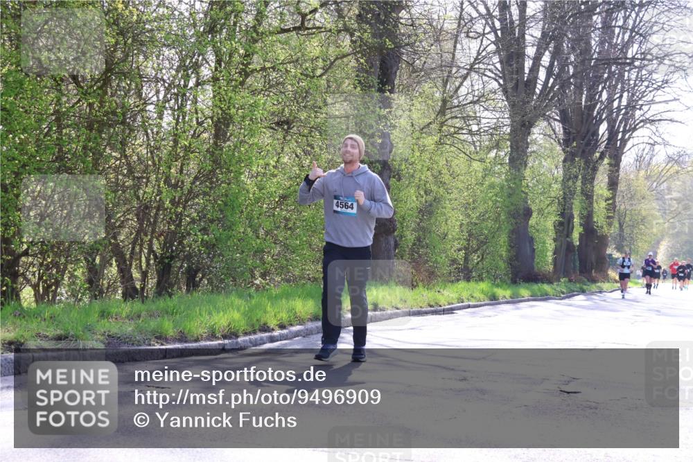 12.04.2026 - 45. Internationalen Wilhelmsburger Insellauf Yannick Fuchs http://msf.ph/oto/9496909 12.04.2026 10:53:40 Laufen 4564 meine-sportfotos.de