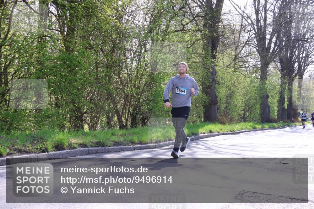 12.04.2026 - 45. Internationalen Wilhelmsburger Insellauf Yannick Fuchs http://msf.ph/oto/9496914 12.04.2026 10:53:40 Laufen 4564 meine-sportfotos.de