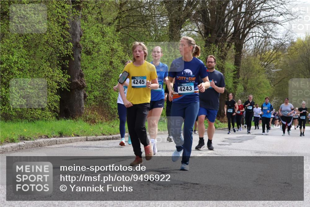 12.04.2026 - 45. Internationalen Wilhelmsburger Insellauf Yannick Fuchs http://msf.ph/oto/9496922 12.04.2026 13:08:40 Laufen 4245, 4243, 3581, 5223, 4557, 4593 meine-sportfotos.de