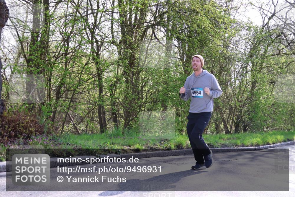 12.04.2026 - 45. Internationalen Wilhelmsburger Insellauf Yannick Fuchs http://msf.ph/oto/9496931 12.04.2026 10:53:41 Laufen 4564 meine-sportfotos.de