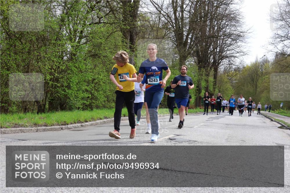 12.04.2026 - 45. Internationalen Wilhelmsburger Insellauf Yannick Fuchs http://msf.ph/oto/9496934 12.04.2026 13:08:41 Laufen 42, 262, 4243, 5552, 628 meine-sportfotos.de