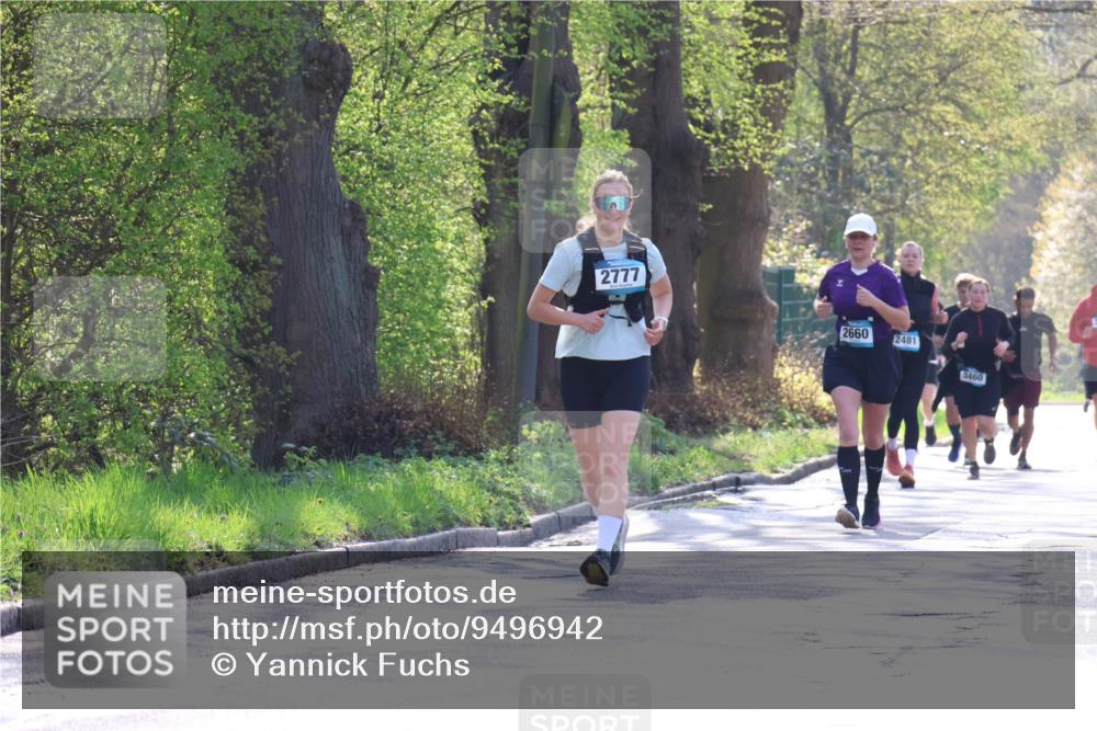 12.04.2026 - 45. Internationalen Wilhelmsburger Insellauf Yannick Fuchs http://msf.ph/oto/9496942 12.04.2026 10:53:45 Laufen 2777, 2660, 2481, 3460 meine-sportfotos.de