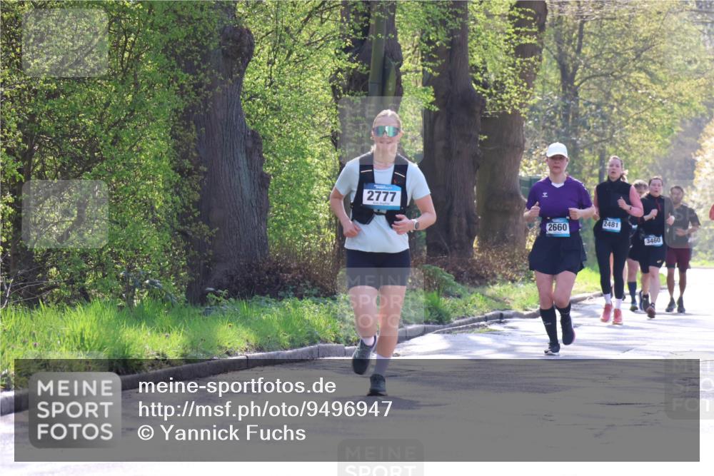 12.04.2026 - 45. Internationalen Wilhelmsburger Insellauf Yannick Fuchs http://msf.ph/oto/9496947 12.04.2026 10:53:46 Laufen 2777, 2660, 2481, 3460 meine-sportfotos.de