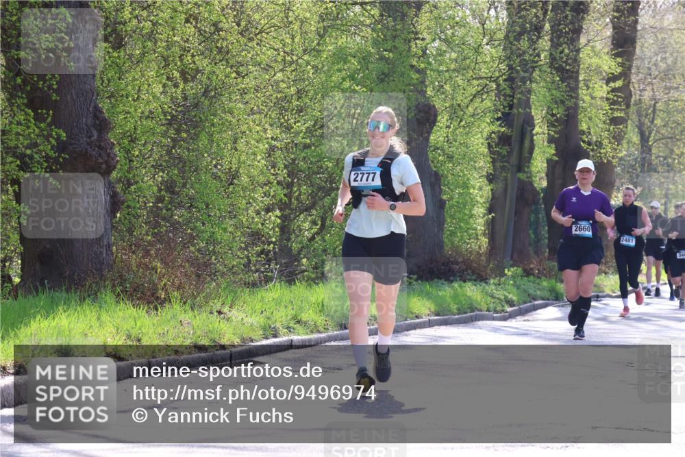 12.04.2026 - 45. Internationalen Wilhelmsburger Insellauf Yannick Fuchs http://msf.ph/oto/9496974 12.04.2026 10:53:49 Laufen 2777, 2660, 2481 meine-sportfotos.de