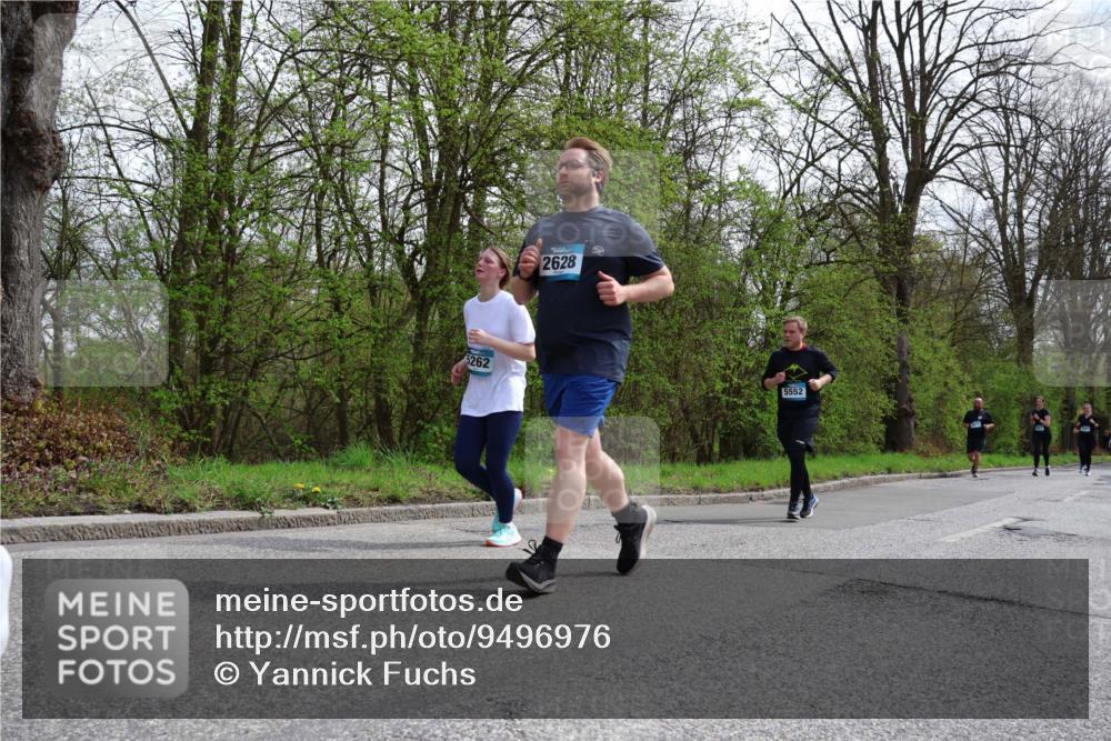 12.04.2026 - 45. Internationalen Wilhelmsburger Insellauf Yannick Fuchs http://msf.ph/oto/9496976 12.04.2026 13:08:45 Laufen 5262, 2628, 5552 meine-sportfotos.de