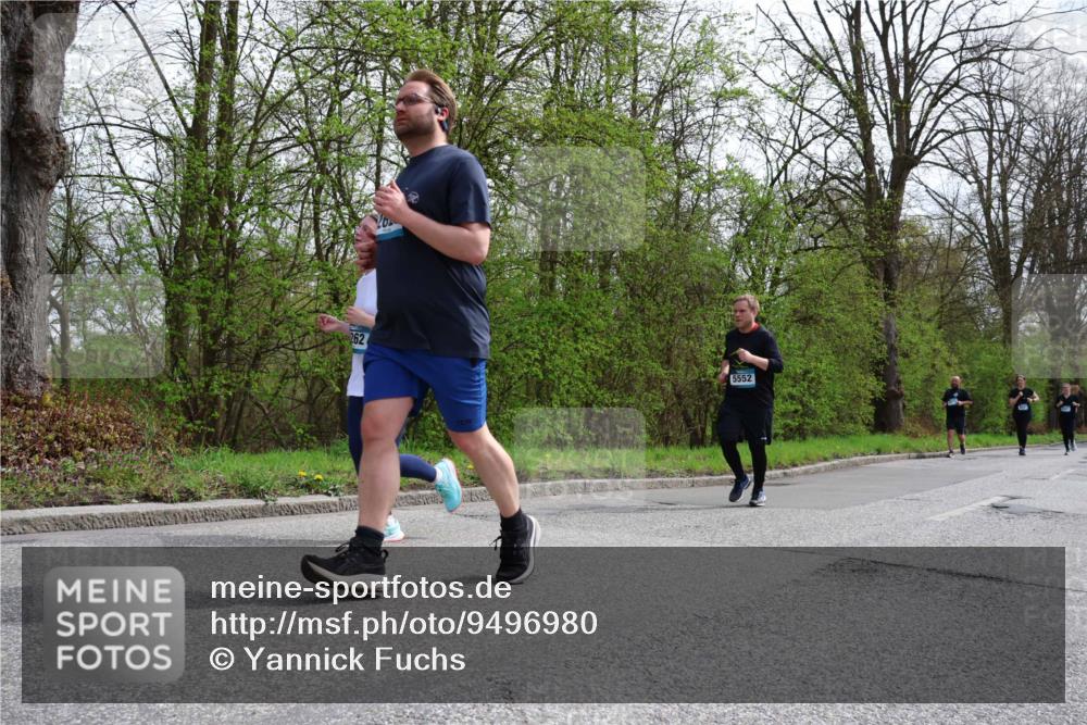 12.04.2026 - 45. Internationalen Wilhelmsburger Insellauf Yannick Fuchs http://msf.ph/oto/9496980 12.04.2026 13:08:45 Laufen 262, 5552 meine-sportfotos.de