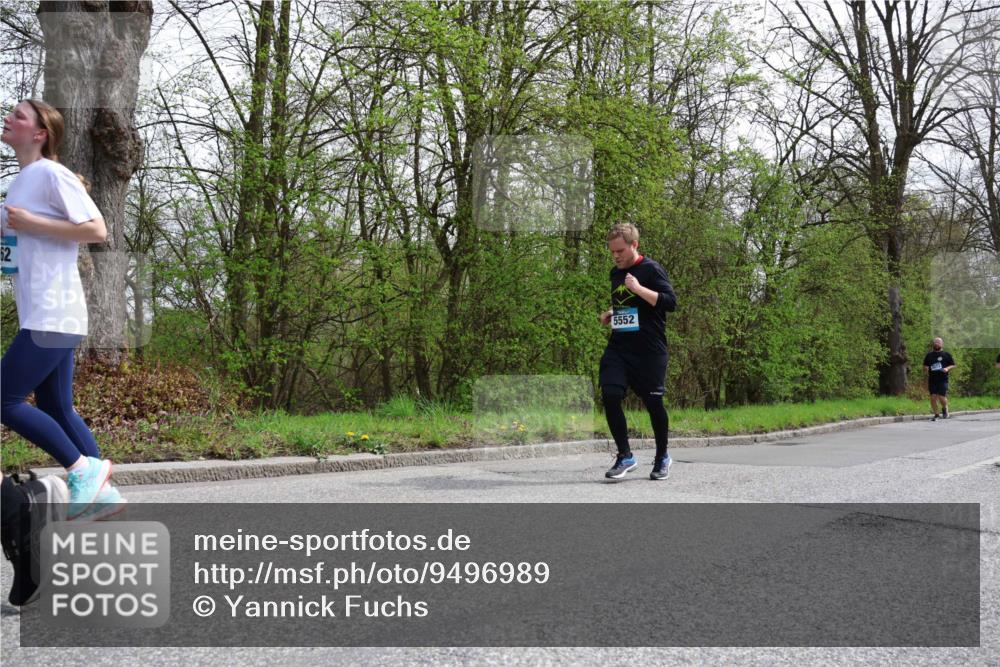 12.04.2026 - 45. Internationalen Wilhelmsburger Insellauf Yannick Fuchs http://msf.ph/oto/9496989 12.04.2026 13:08:46 Laufen 5552 meine-sportfotos.de