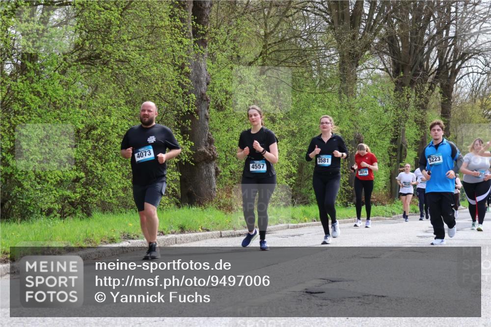 12.04.2026 - 45. Internationalen Wilhelmsburger Insellauf Yannick Fuchs http://msf.ph/oto/9497006 12.04.2026 13:08:48 Laufen 4073, 4557, 3581, 5223, 3814 meine-sportfotos.de