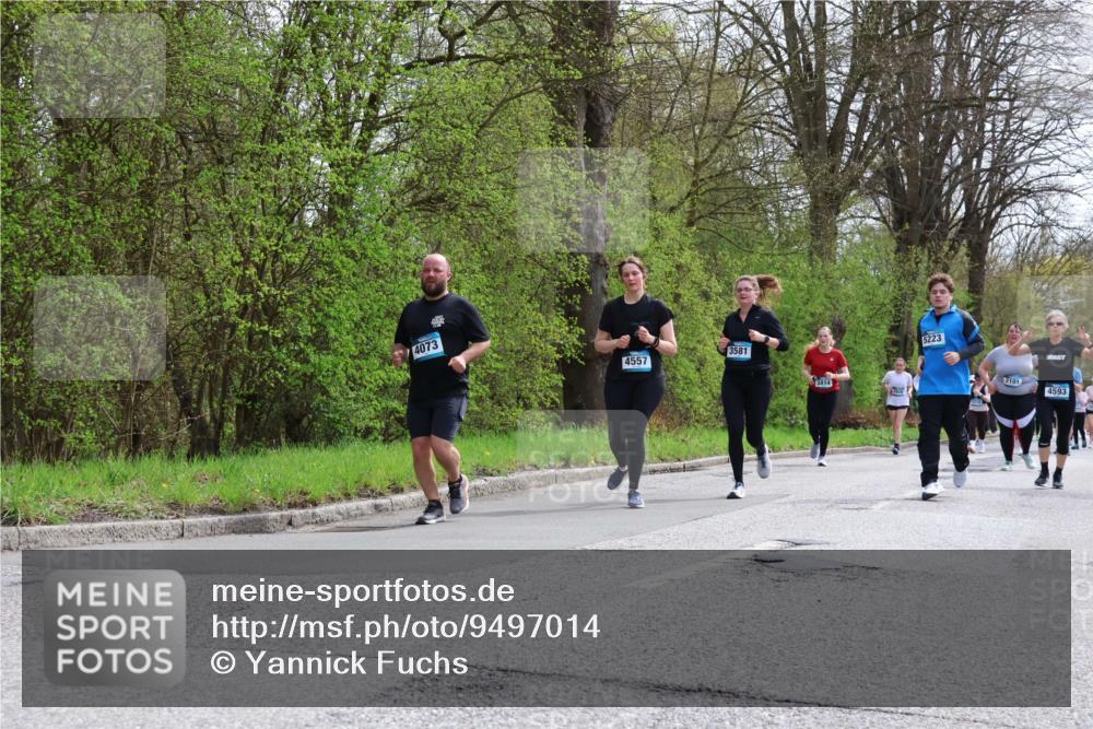 12.04.2026 - 45. Internationalen Wilhelmsburger Insellauf Yannick Fuchs http://msf.ph/oto/9497014 12.04.2026 13:08:49 Laufen 4073, 4557, 3581, 3814, 5223, 2101, 4593 meine-sportfotos.de
