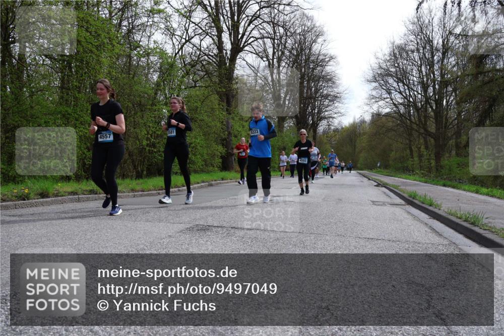 12.04.2026 - 45. Internationalen Wilhelmsburger Insellauf Yannick Fuchs http://msf.ph/oto/9497049 12.04.2026 13:08:51 Laufen 4557, 48581, 5223, 4593 meine-sportfotos.de