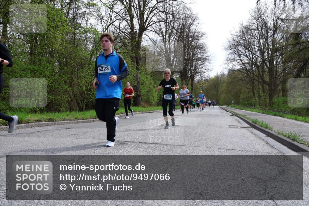 12.04.2026 - 45. Internationalen Wilhelmsburger Insellauf Yannick Fuchs http://msf.ph/oto/9497066 12.04.2026 13:08:53 Laufen 5223, 4593 meine-sportfotos.de