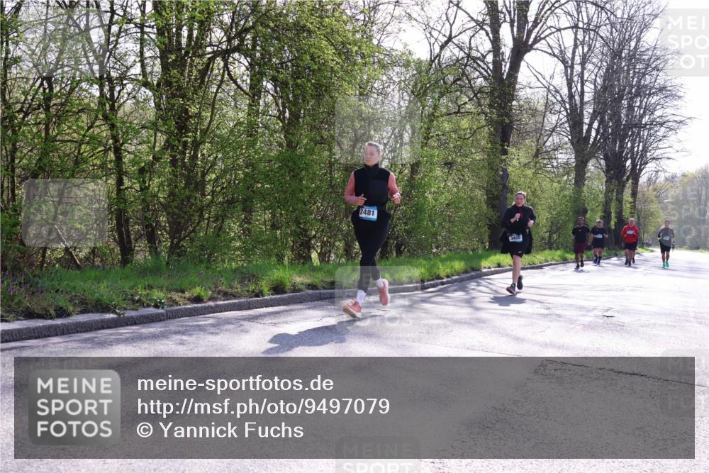 12.04.2026 - 45. Internationalen Wilhelmsburger Insellauf Yannick Fuchs http://msf.ph/oto/9497079 12.04.2026 10:54:01 Laufen 2481, 3460, 3460 meine-sportfotos.de