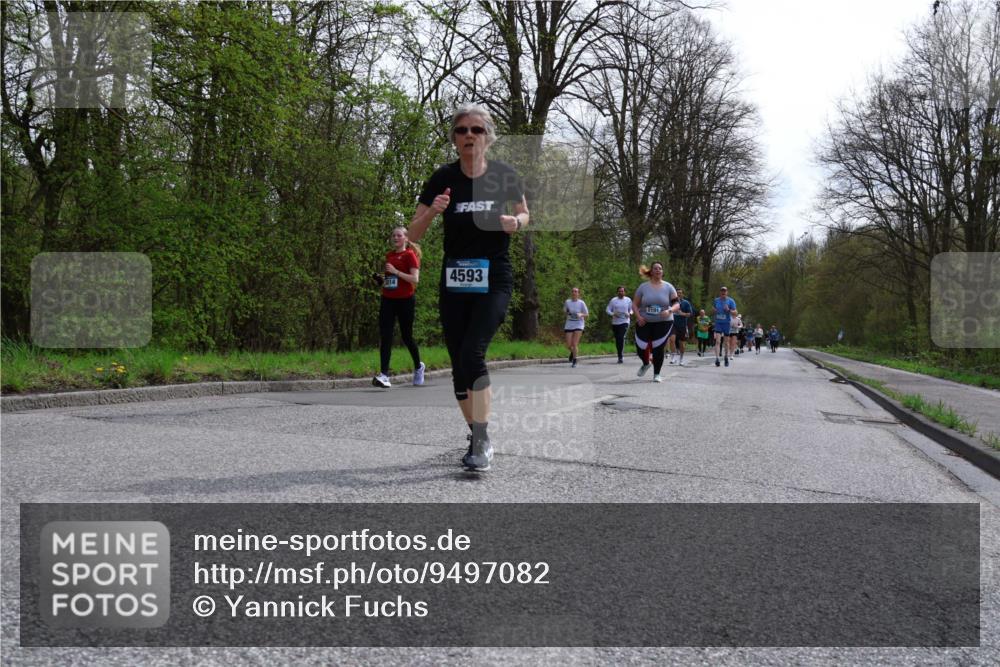 12.04.2026 - 45. Internationalen Wilhelmsburger Insellauf Yannick Fuchs http://msf.ph/oto/9497082 12.04.2026 13:08:54 Laufen 14, 4593, 2101 meine-sportfotos.de