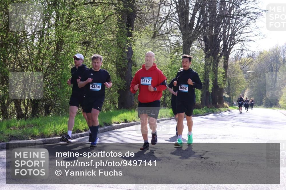 12.04.2026 - 45. Internationalen Wilhelmsburger Insellauf Yannick Fuchs http://msf.ph/oto/9497141 12.04.2026 10:54:09 Laufen 4334, 3517, 0000 meine-sportfotos.de