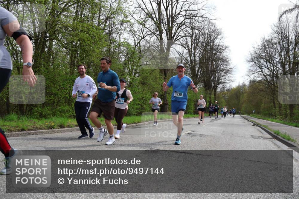 12.04.2026 - 45. Internationalen Wilhelmsburger Insellauf Yannick Fuchs http://msf.ph/oto/9497144 12.04.2026 13:09:00 Laufen 305, 4210, 3235 meine-sportfotos.de