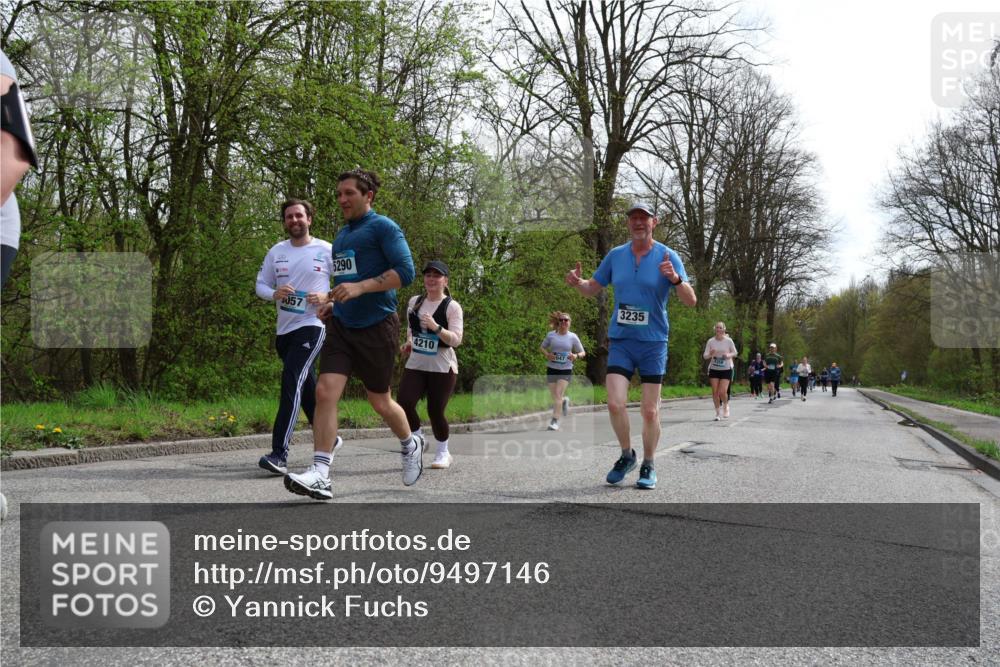 12.04.2026 - 45. Internationalen Wilhelmsburger Insellauf Yannick Fuchs http://msf.ph/oto/9497146 12.04.2026 13:09:00 Laufen 057, 5290, 4210, 3235 meine-sportfotos.de