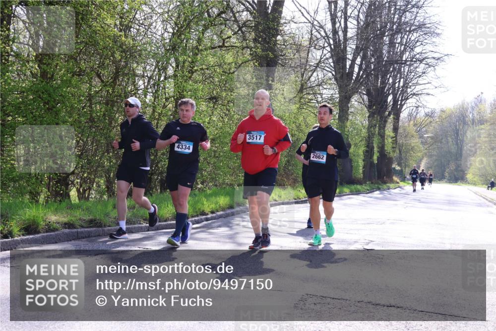 12.04.2026 - 45. Internationalen Wilhelmsburger Insellauf Yannick Fuchs http://msf.ph/oto/9497150 12.04.2026 10:54:10 Laufen 4334, 3517, 0000 meine-sportfotos.de