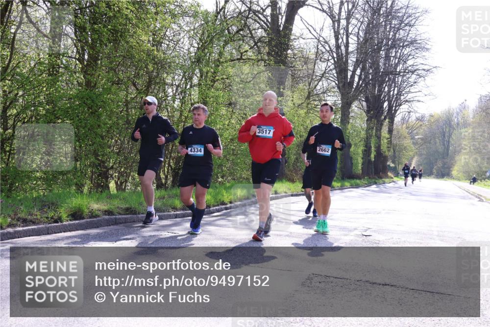 12.04.2026 - 45. Internationalen Wilhelmsburger Insellauf Yannick Fuchs http://msf.ph/oto/9497152 12.04.2026 10:54:10 Laufen 4334, 3517, 0000 meine-sportfotos.de