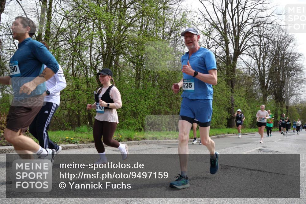 12.04.2026 - 45. Internationalen Wilhelmsburger Insellauf Yannick Fuchs http://msf.ph/oto/9497159 12.04.2026 13:09:01 Laufen 290, 1210, 1235, 4358 meine-sportfotos.de