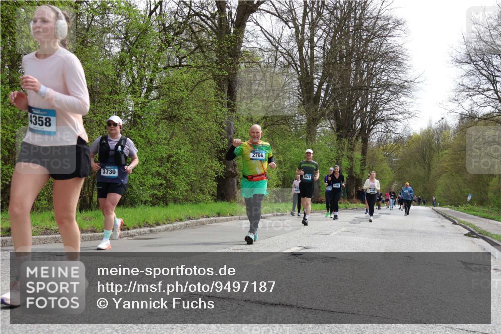 12.04.2026 - 45. Internationalen Wilhelmsburger Insellauf Yannick Fuchs http://msf.ph/oto/9497187 12.04.2026 13:09:04 Laufen 4358, 3730, 2766, 3872, 4442, 471, 4443 meine-sportfotos.de