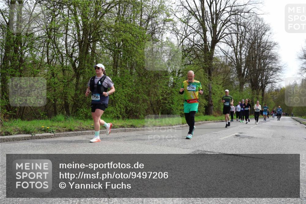 12.04.2026 - 45. Internationalen Wilhelmsburger Insellauf Yannick Fuchs http://msf.ph/oto/9497206 12.04.2026 13:09:06 Laufen 3730, 2766, 3872 meine-sportfotos.de