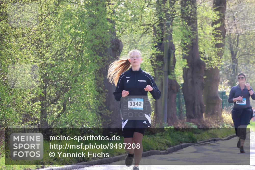 12.04.2026 - 45. Internationalen Wilhelmsburger Insellauf Yannick Fuchs http://msf.ph/oto/9497208 12.04.2026 10:54:18 Laufen 3342, 2567 meine-sportfotos.de