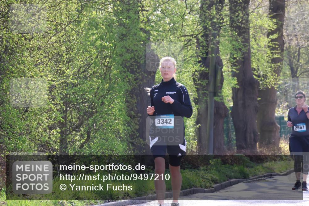 12.04.2026 - 45. Internationalen Wilhelmsburger Insellauf Yannick Fuchs http://msf.ph/oto/9497210 12.04.2026 10:54:18 Laufen 3342, 2567 meine-sportfotos.de