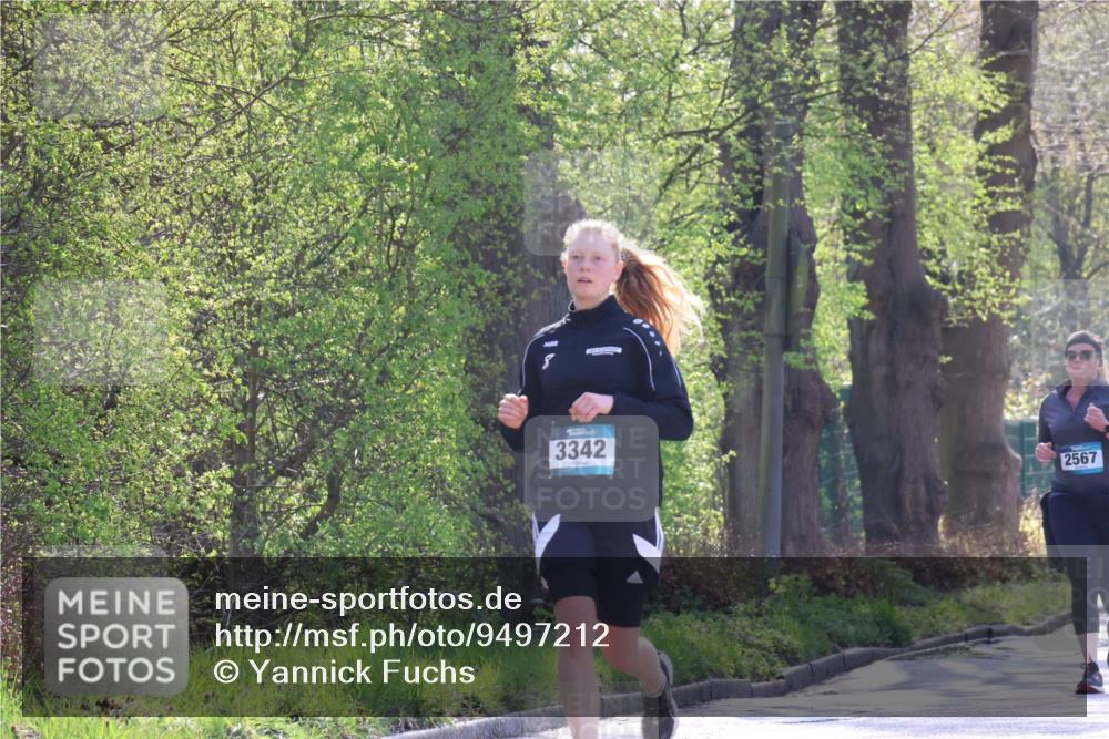 12.04.2026 - 45. Internationalen Wilhelmsburger Insellauf Yannick Fuchs http://msf.ph/oto/9497212 12.04.2026 10:54:19 Laufen 3342, 2567 meine-sportfotos.de