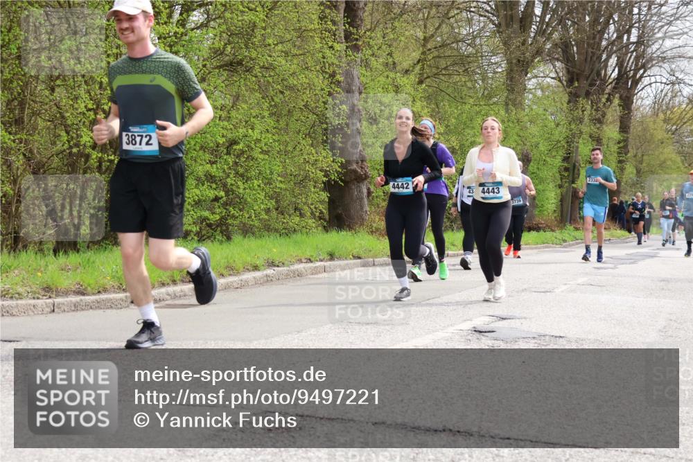 12.04.2026 - 45. Internationalen Wilhelmsburger Insellauf Yannick Fuchs http://msf.ph/oto/9497221 12.04.2026 13:09:08 Laufen 3872, 4442, 43, 4443, 2332, 3739 meine-sportfotos.de