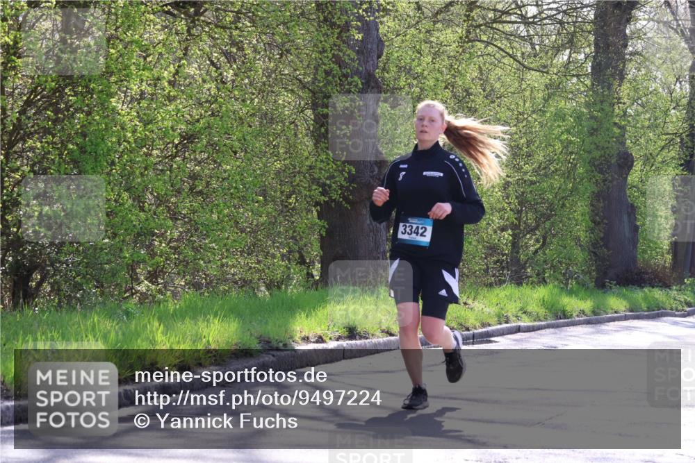 12.04.2026 - 45. Internationalen Wilhelmsburger Insellauf Yannick Fuchs http://msf.ph/oto/9497224 12.04.2026 10:54:22 Laufen 8, 3342 meine-sportfotos.de