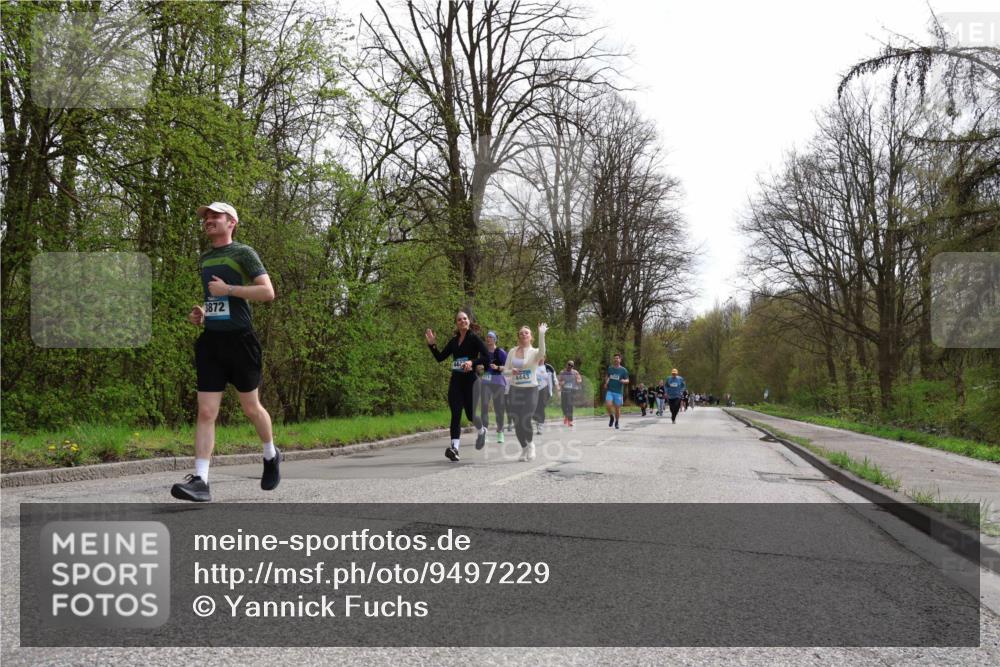 12.04.2026 - 45. Internationalen Wilhelmsburger Insellauf Yannick Fuchs http://msf.ph/oto/9497229 12.04.2026 13:09:08 Laufen 3872, 4443 meine-sportfotos.de
