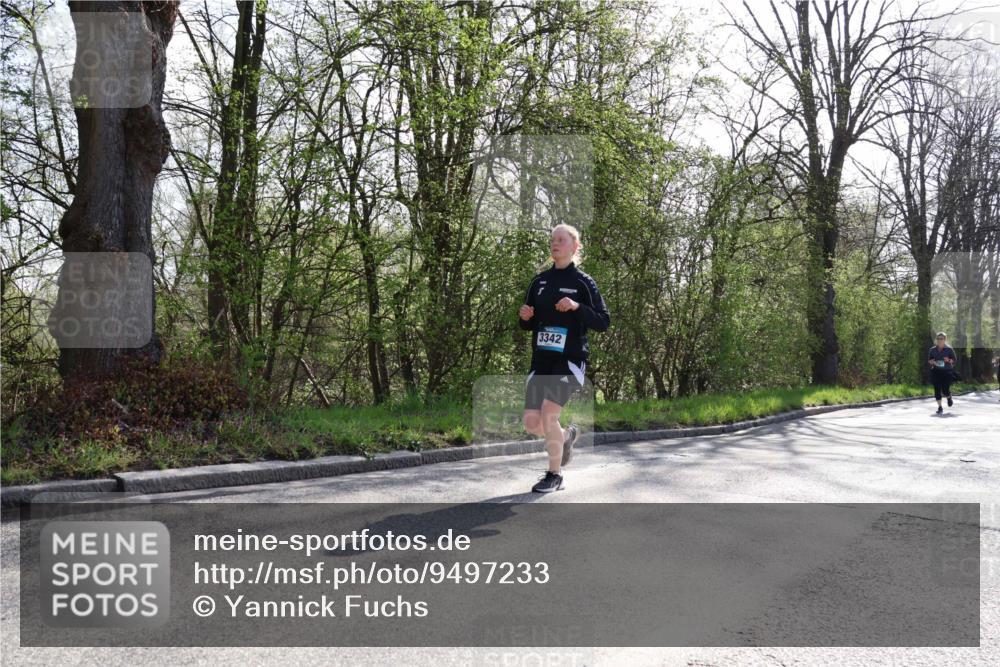 12.04.2026 - 45. Internationalen Wilhelmsburger Insellauf Yannick Fuchs http://msf.ph/oto/9497233 12.04.2026 10:54:24 Laufen 3342 meine-sportfotos.de