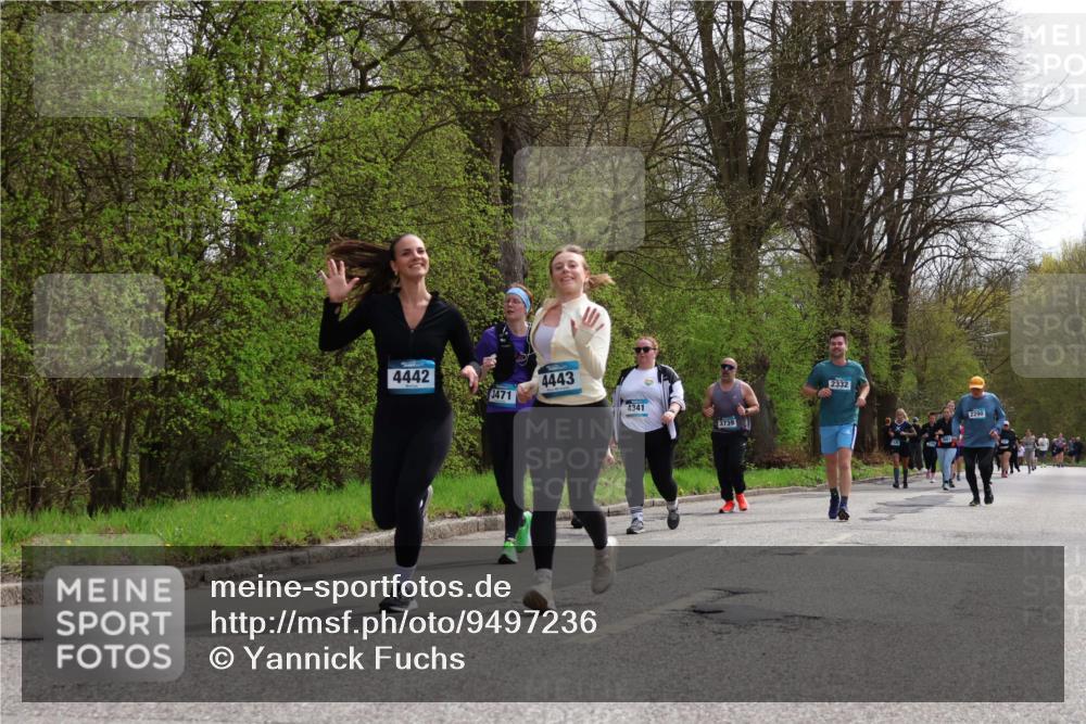 12.04.2026 - 45. Internationalen Wilhelmsburger Insellauf Yannick Fuchs http://msf.ph/oto/9497236 12.04.2026 13:09:09 Laufen 4442, 3471, 4443, 4341, 3739, 2332, 2290 meine-sportfotos.de