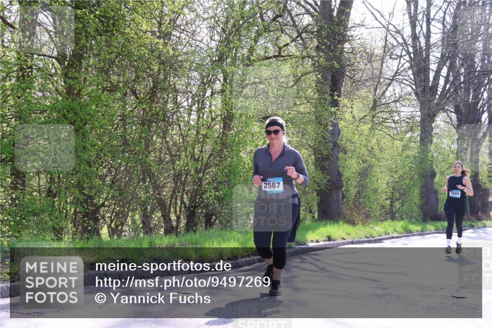 12.04.2026 - 45. Internationalen Wilhelmsburger Insellauf Yannick Fuchs http://msf.ph/oto/9497269 12.04.2026 10:54:28 Laufen 2567, 3920 meine-sportfotos.de