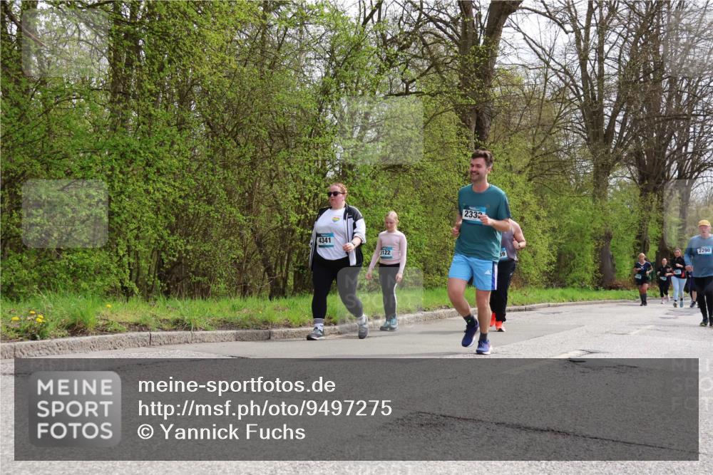 12.04.2026 - 45. Internationalen Wilhelmsburger Insellauf Yannick Fuchs http://msf.ph/oto/9497275 12.04.2026 13:09:13 Laufen 4341, 5122, 2332, 2290 meine-sportfotos.de