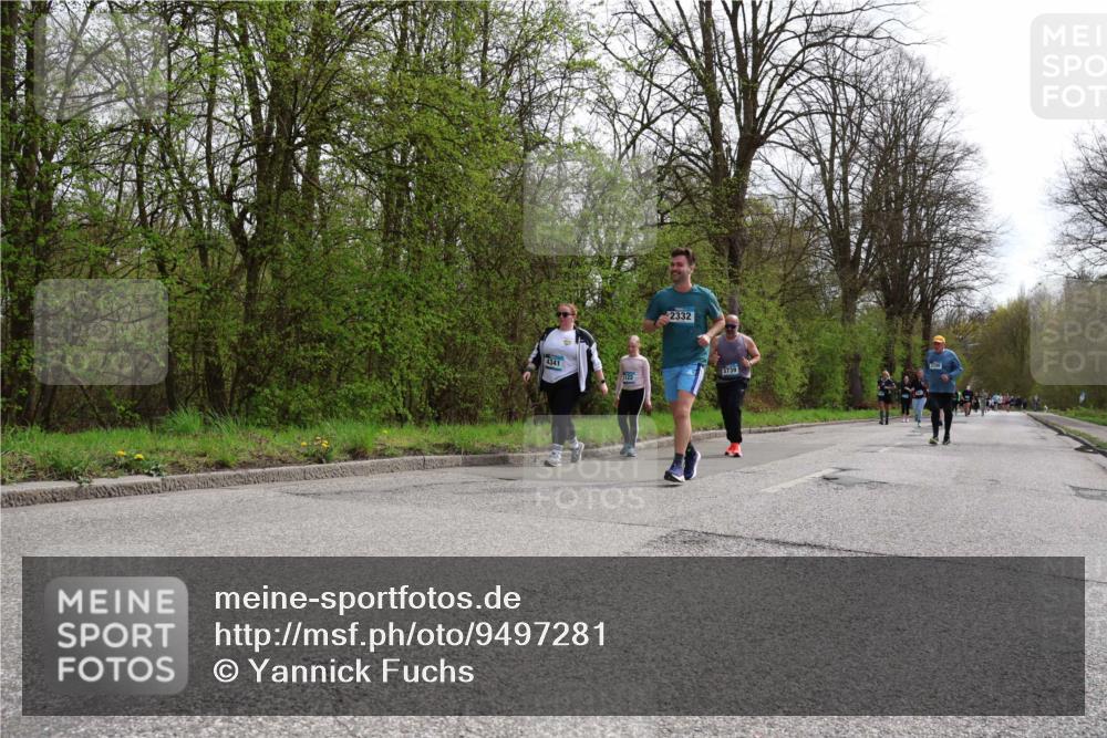 12.04.2026 - 45. Internationalen Wilhelmsburger Insellauf Yannick Fuchs http://msf.ph/oto/9497281 12.04.2026 13:09:13 Laufen 2332, 4341, 122, 3739 meine-sportfotos.de