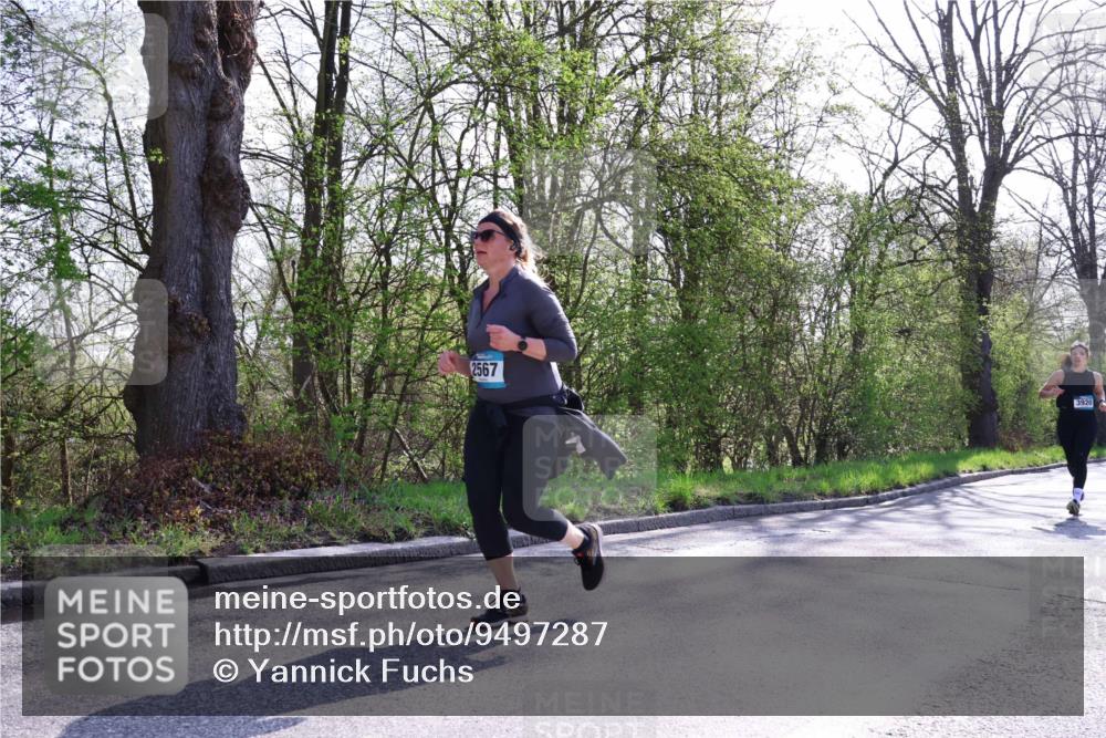 12.04.2026 - 45. Internationalen Wilhelmsburger Insellauf Yannick Fuchs http://msf.ph/oto/9497287 12.04.2026 10:54:30 Laufen 2567, 3920 meine-sportfotos.de