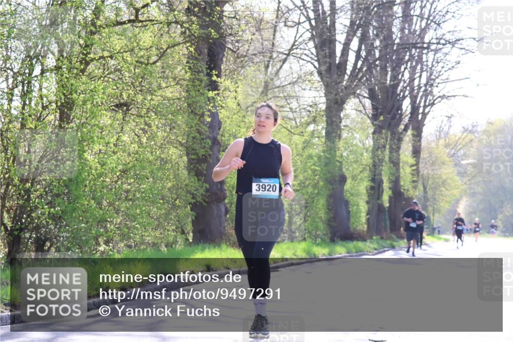 12.04.2026 - 45. Internationalen Wilhelmsburger Insellauf Yannick Fuchs http://msf.ph/oto/9497291 12.04.2026 10:54:31 Laufen 3920 meine-sportfotos.de